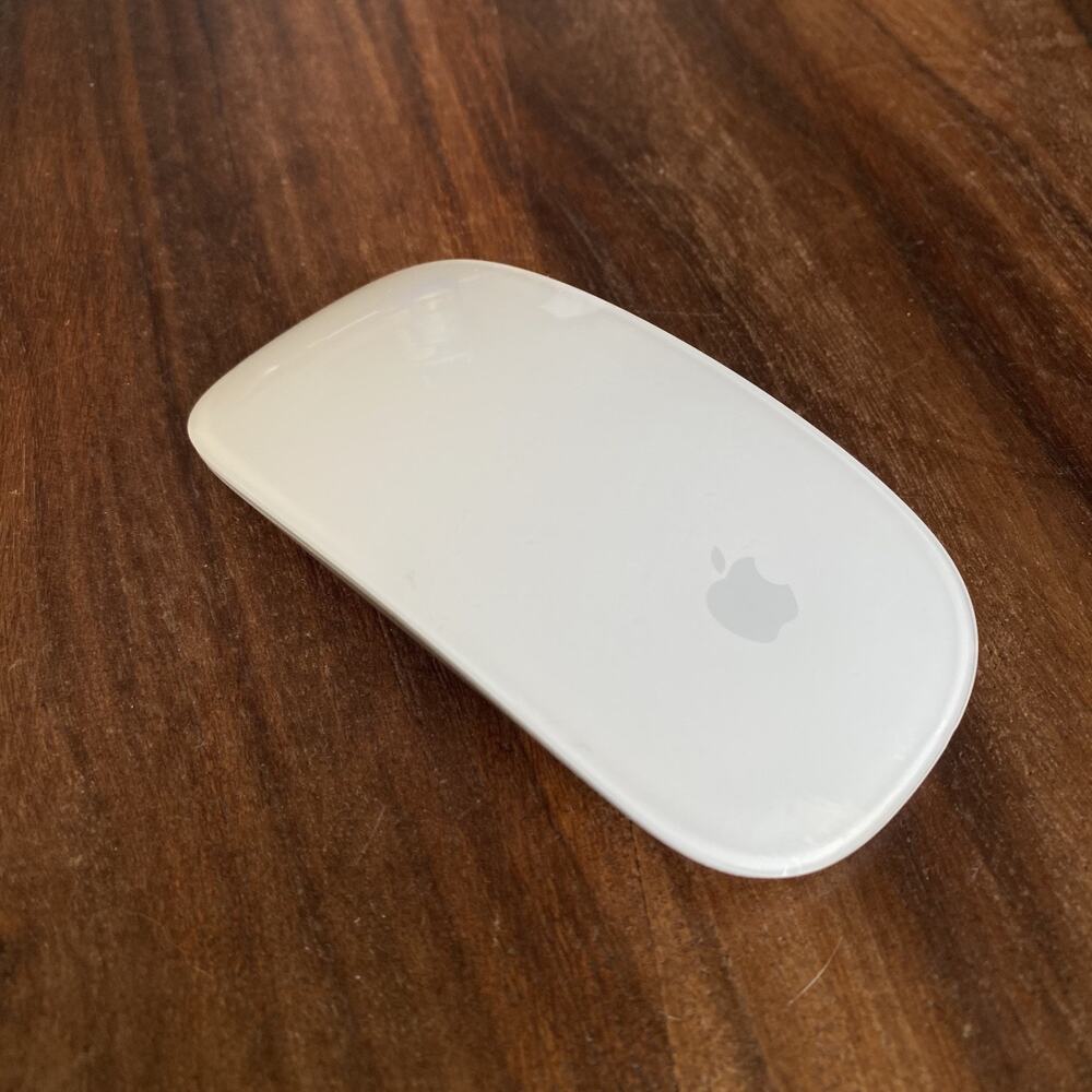 Apple Magic Mouse 2 A1657 Rechargeable Wireless Bluetooth White Mouse